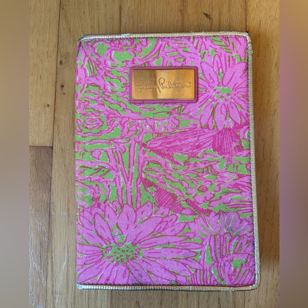 Lilly Pulitzer Pink and Green Floral Nook Case